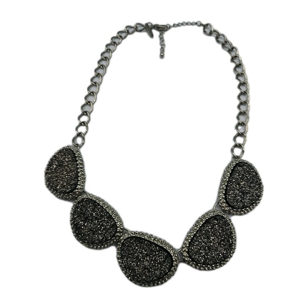 NY Faux Silver Grey Stone Crystal Glitter Sparkle Necklace With 5 Stones
